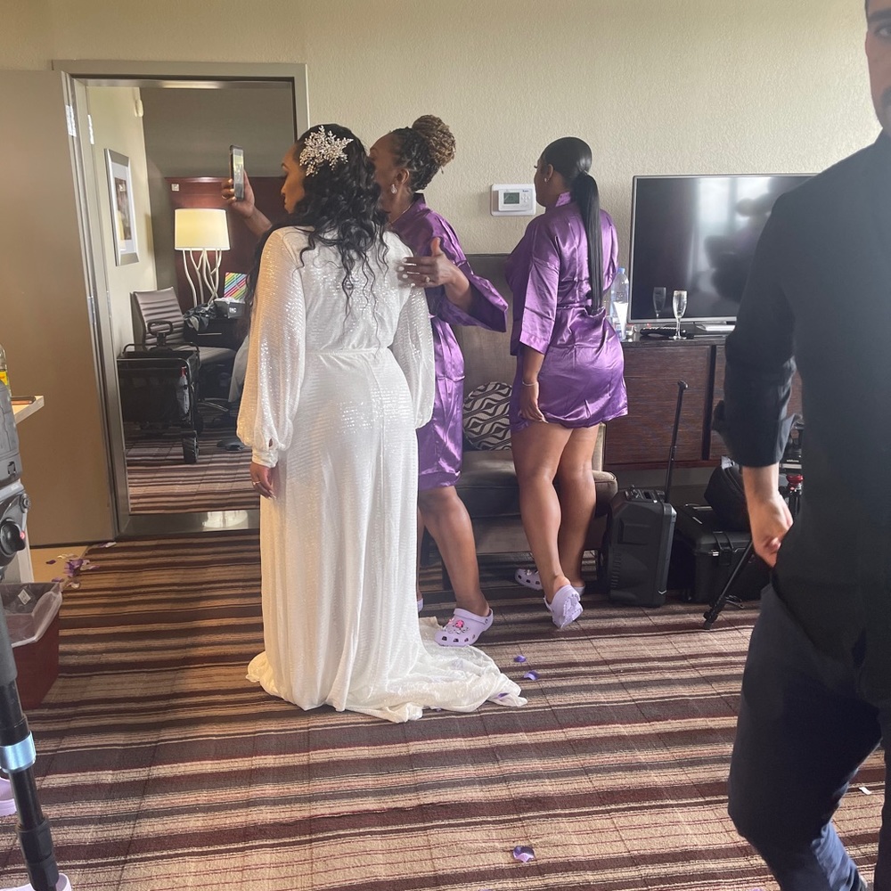 Pantora Bridal Wedding Robe - Picture 9 of 11